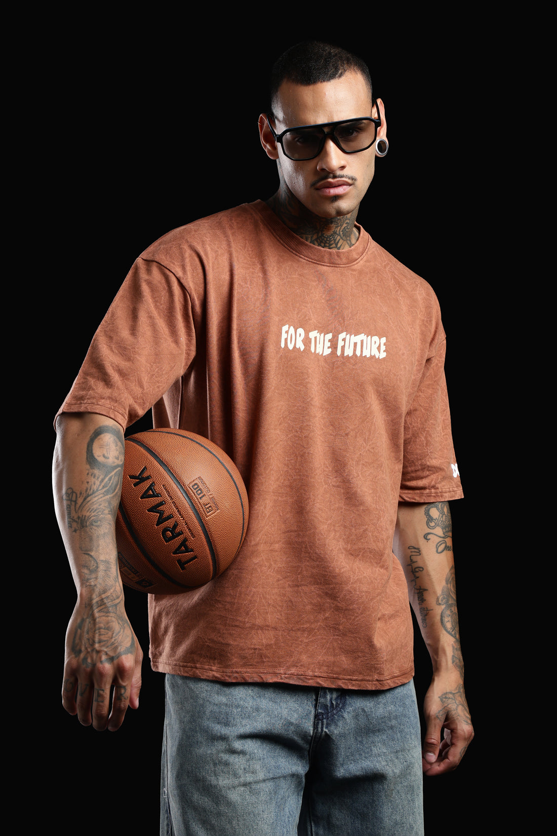 DUIT “One Step Ahead” Graphic Oversized T-Shirt – Acid Wash Rust Brown